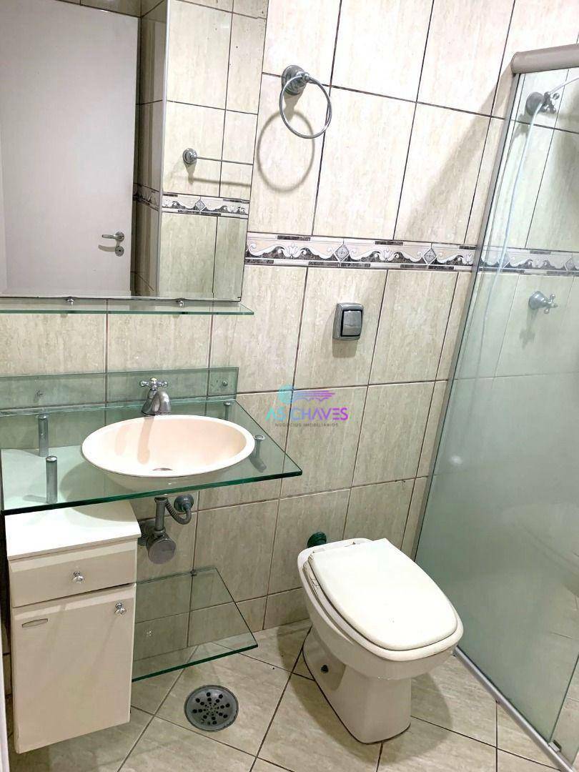 Apartamento à venda com 3 quartos, 80m² - Foto 3