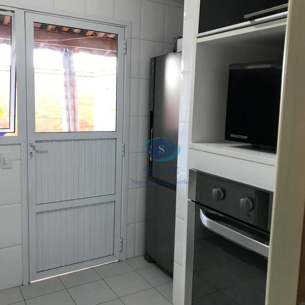 Sobrado à venda com 2 quartos, 80m² - Foto 11