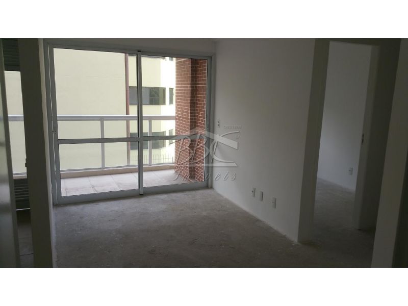 Apartamento à venda com 2 quartos, 70m² - Foto 10