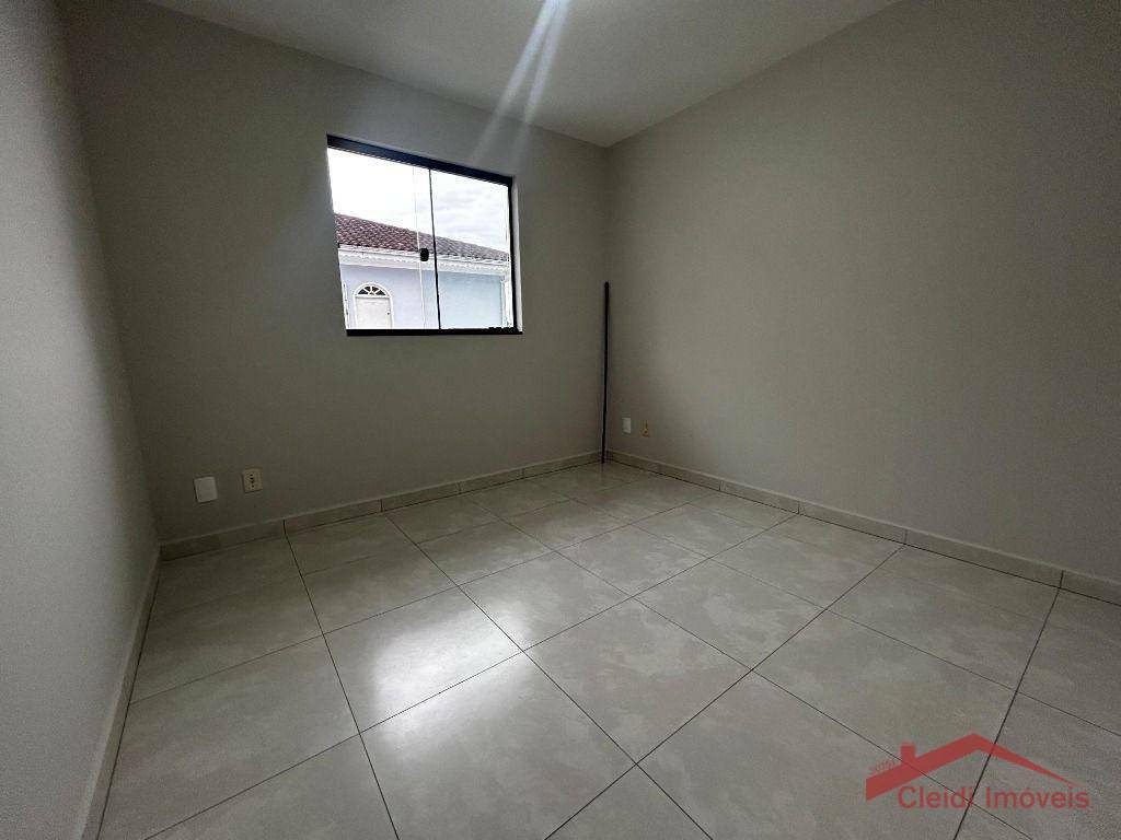 Casa para alugar com 2 quartos, 64m² - Foto 7