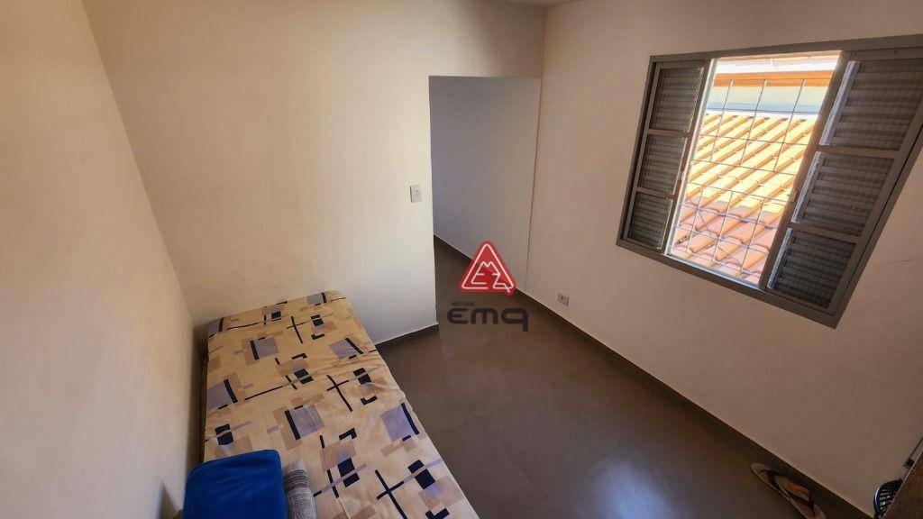 Casa à venda com 3 quartos, 160m² - Foto 17