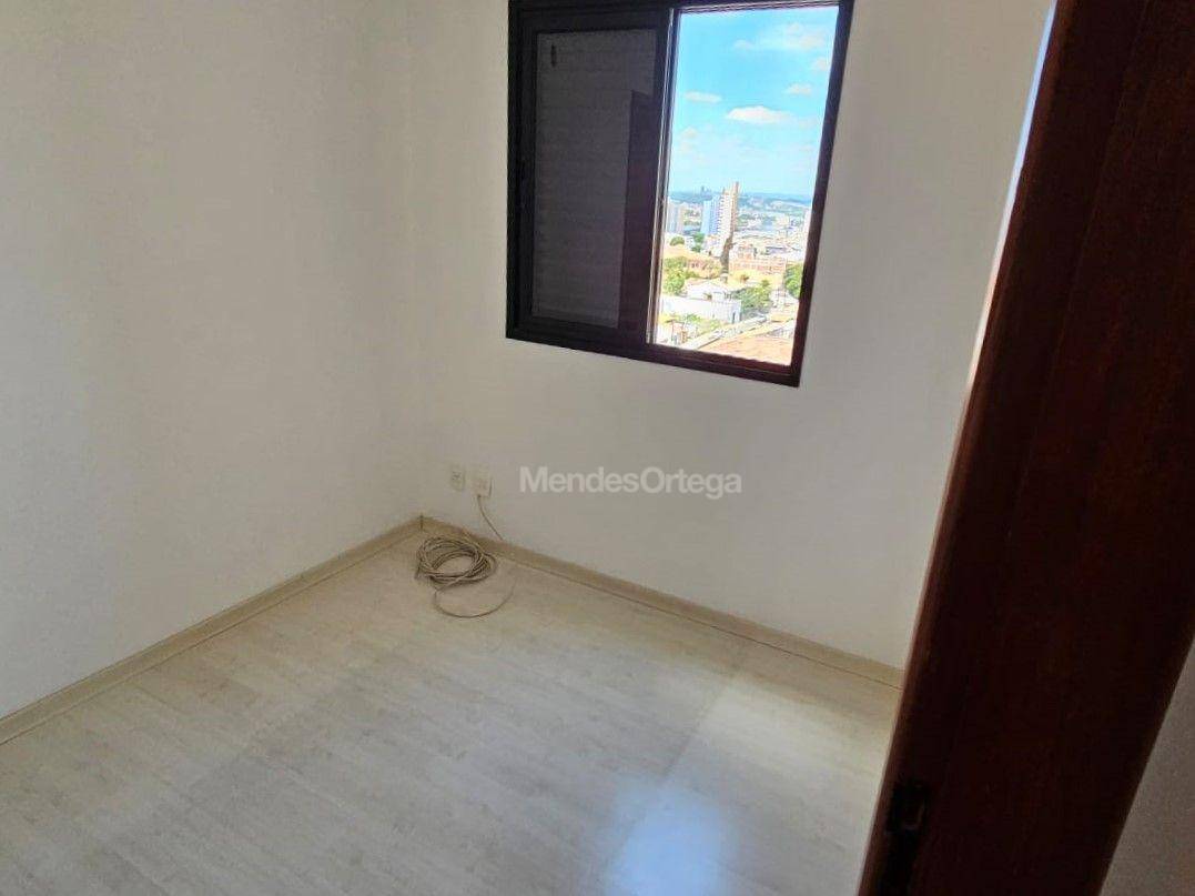 Apartamento à venda com 3 quartos, 86m² - Foto 17