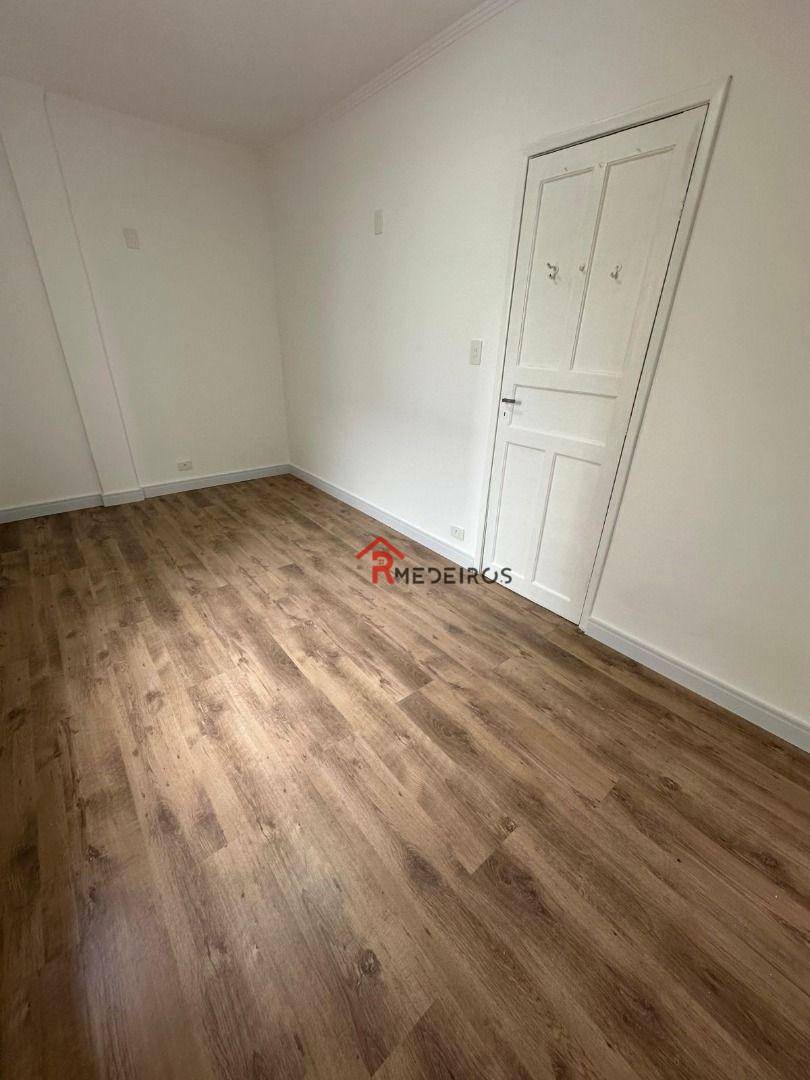 Apartamento à venda com 2 quartos, 65m² - Foto 14