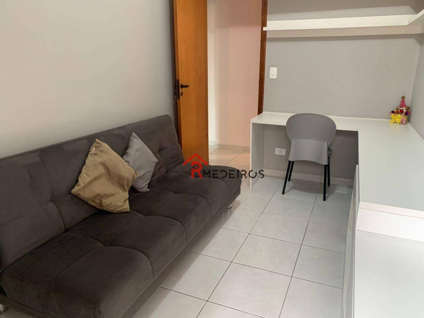 Apartamento à venda com 3 quartos, 131m² - Foto 31