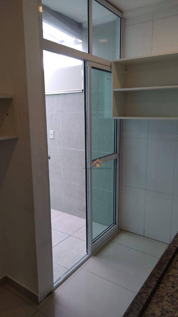 Apartamento à venda com 2 quartos, 40m² - Foto 6