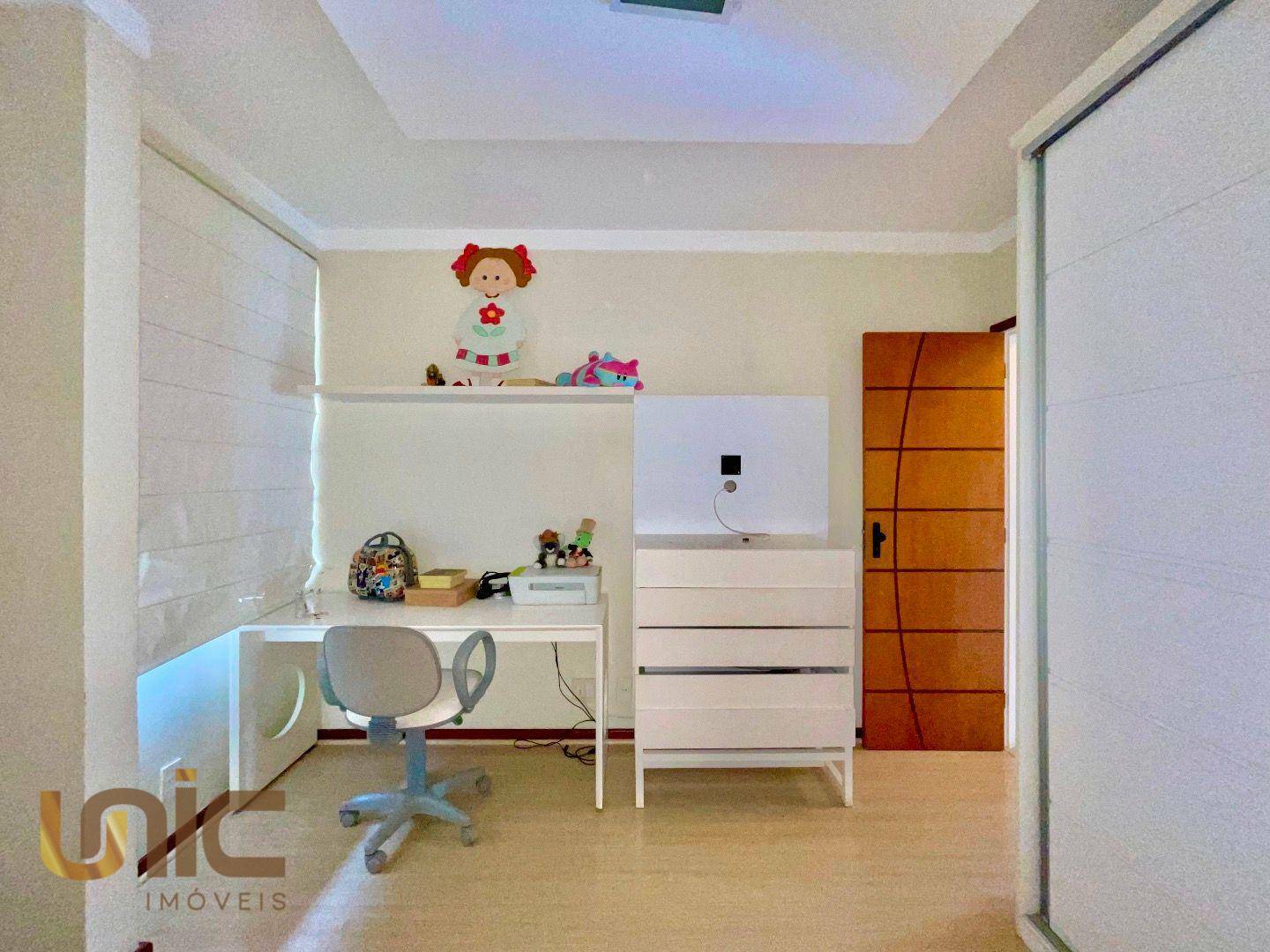 Apartamento à venda com 2 quartos, 80m² - Foto 11