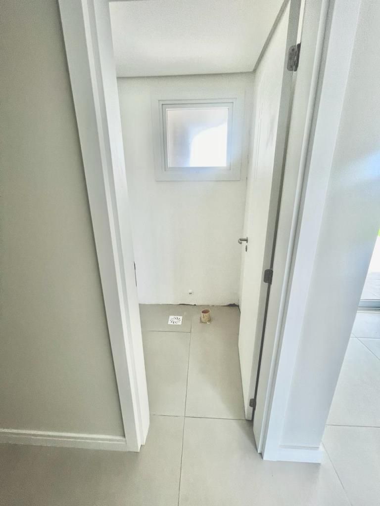 Casa à venda com 4 quartos, 220m² - Foto 22