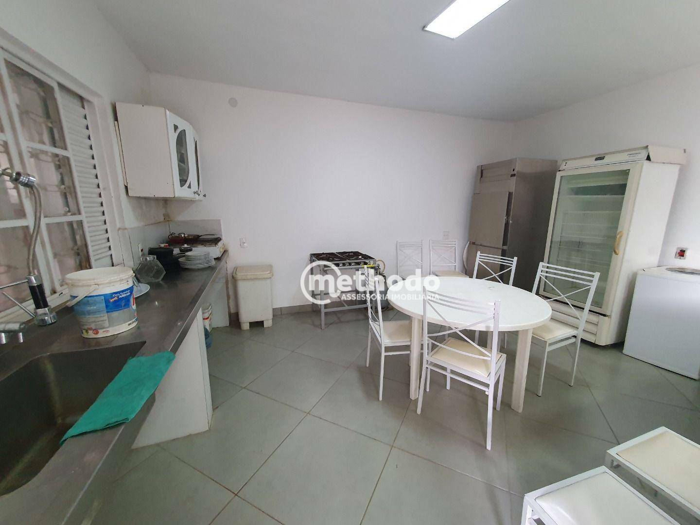 Casa à venda e aluguel com 1 quarto, 300m² - Foto 8