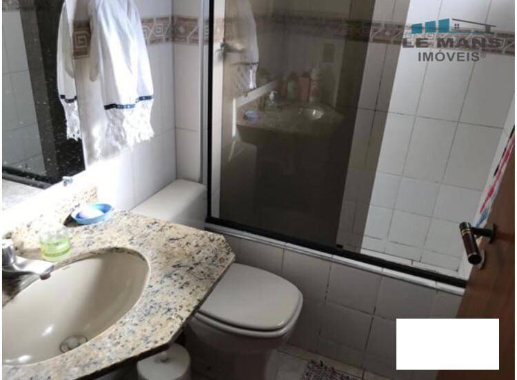 Apartamento à venda com 3 quartos, 82m² - Foto 12