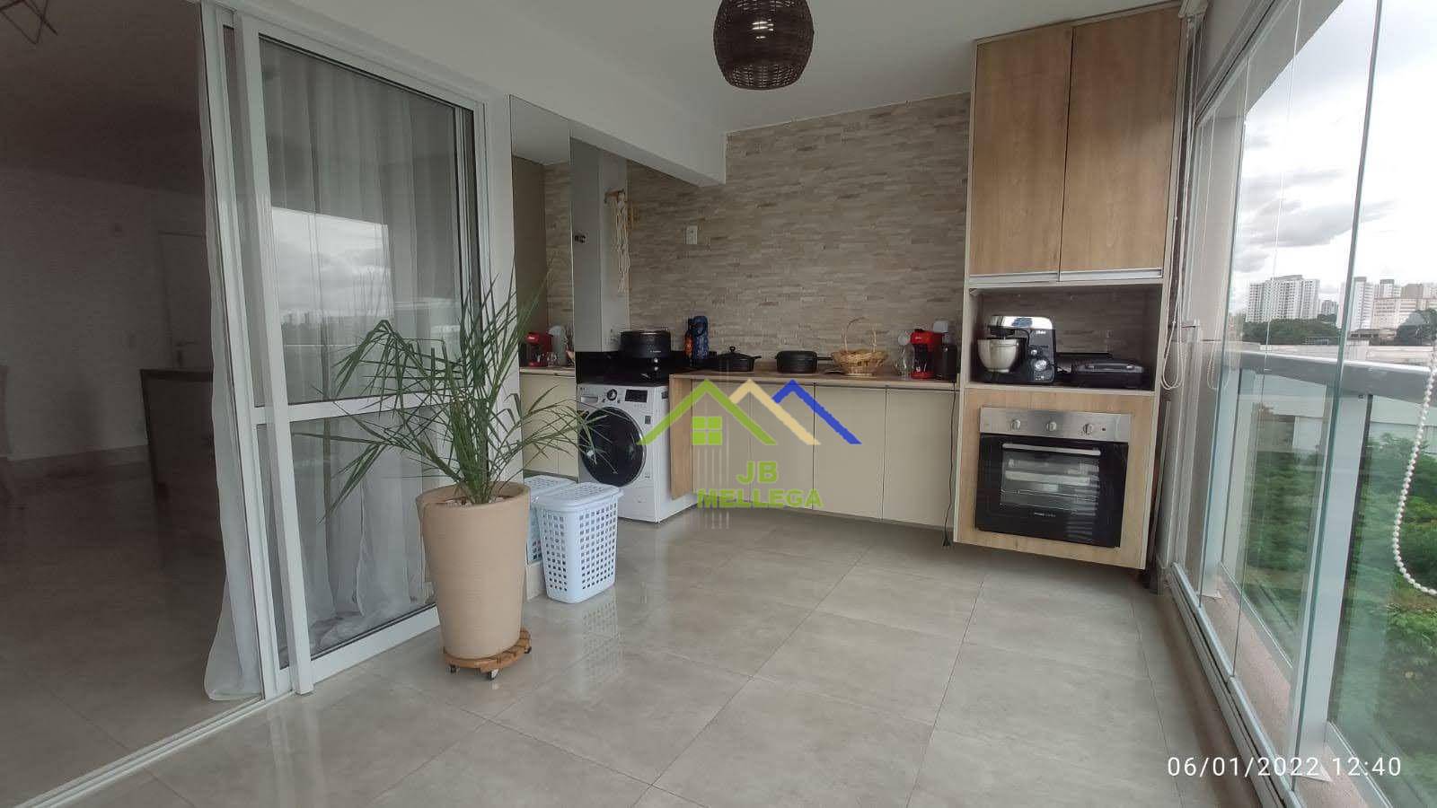 Apartamento à venda com 2 quartos, 68m² - Foto 5