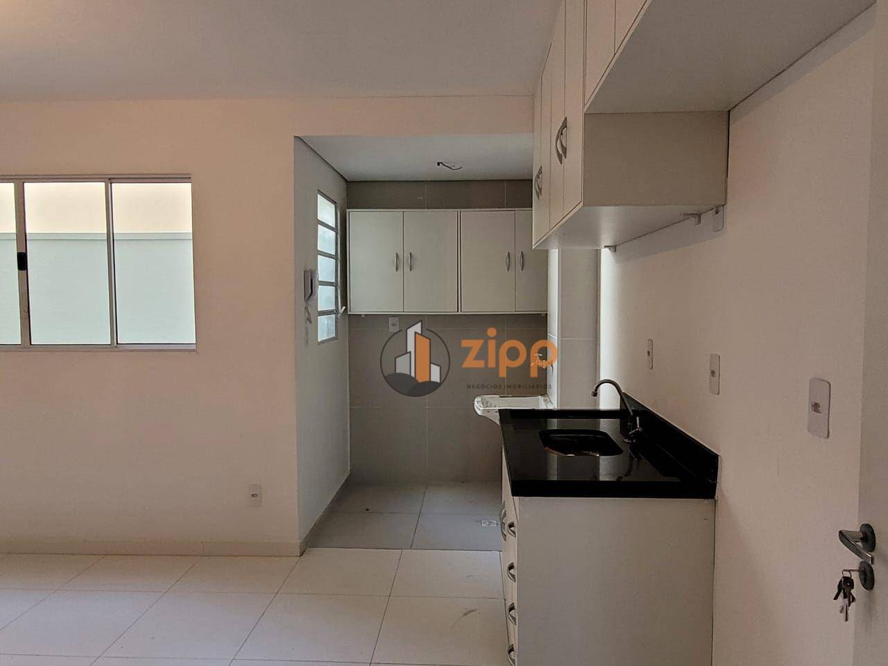 Apartamento à venda com 2 quartos, 41m² - Foto 14