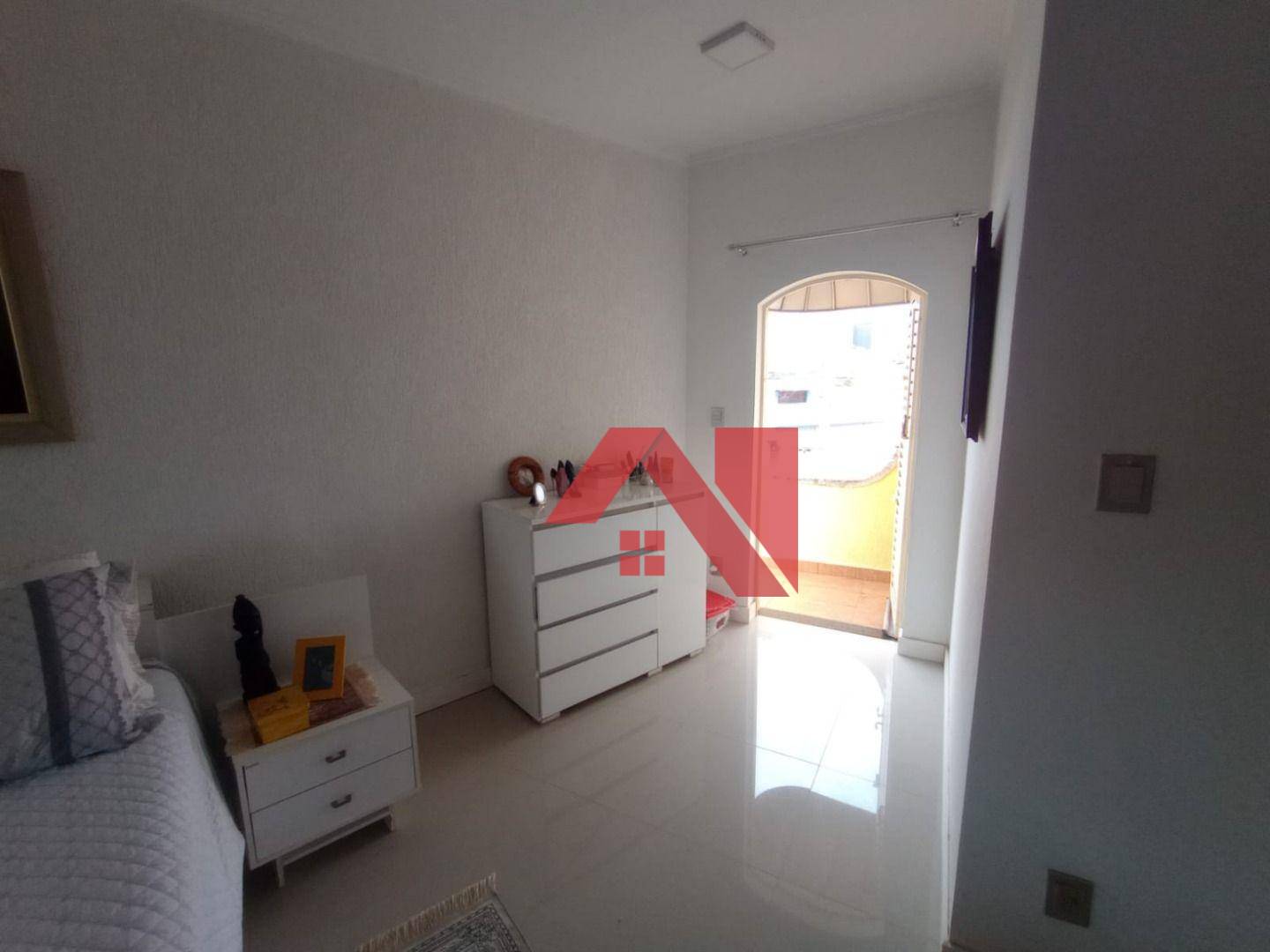 Sobrado à venda com 3 quartos, 220m² - Foto 20