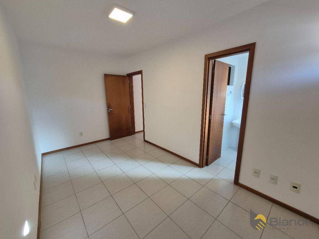 Apartamento para alugar com 2 quartos, 70m² - Foto 13