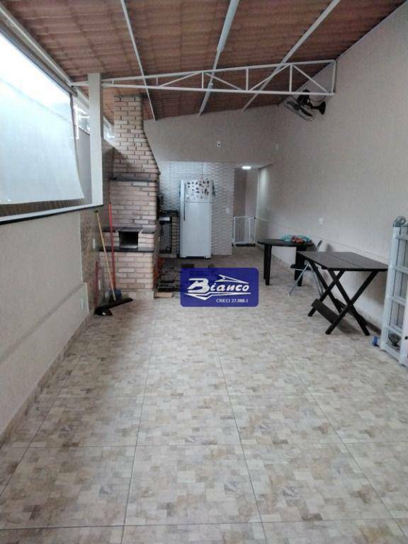 Sobrado à venda com 3 quartos, 190m² - Foto 15