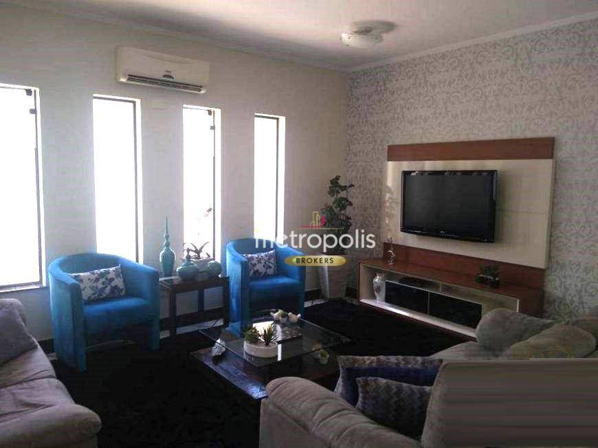 Sobrado à venda com 3 quartos, 320m² - Foto 1