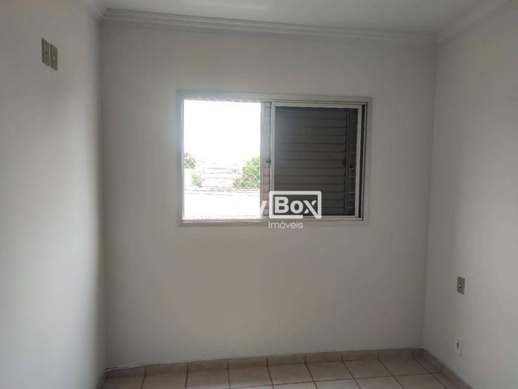 Apartamento à venda com 2 quartos, 57m² - Foto 14