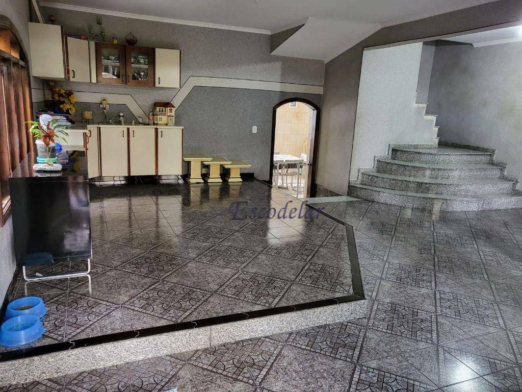 Sobrado à venda com 4 quartos, 200m² - Foto 7