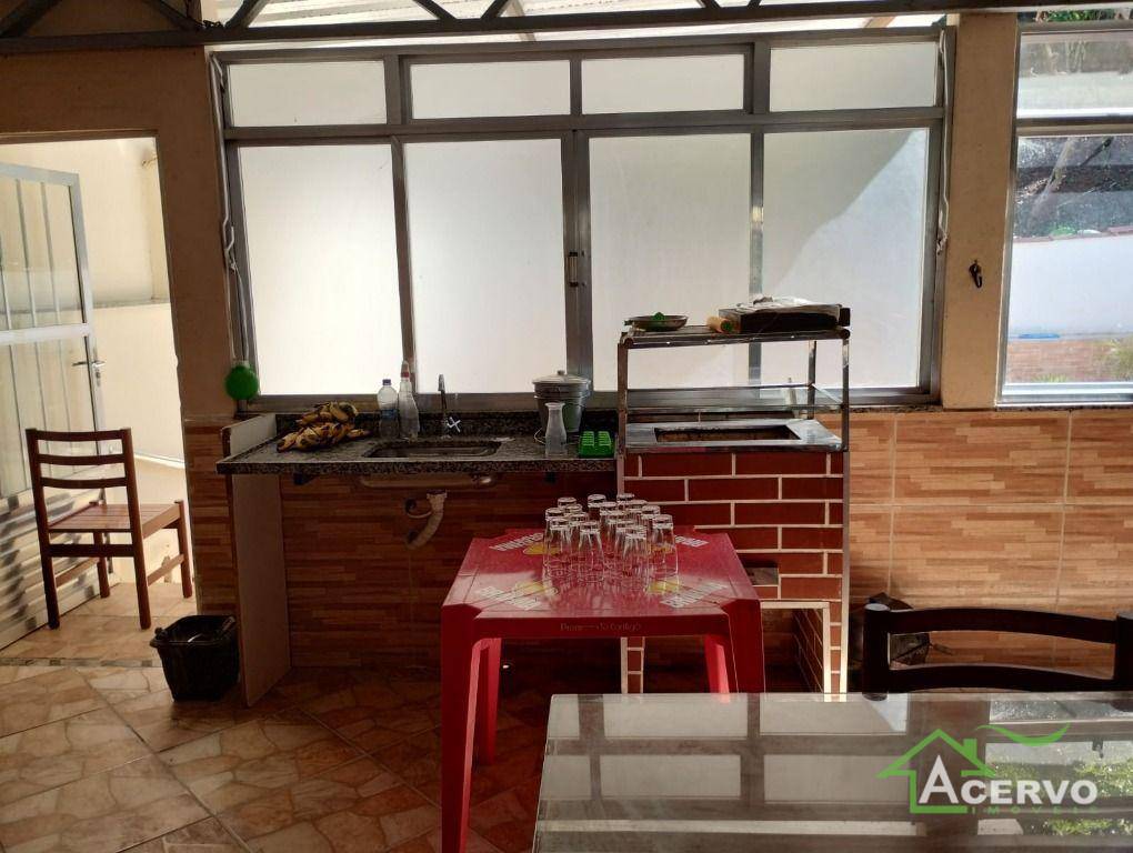 Casa à venda com 5 quartos, 73m² - Foto 24