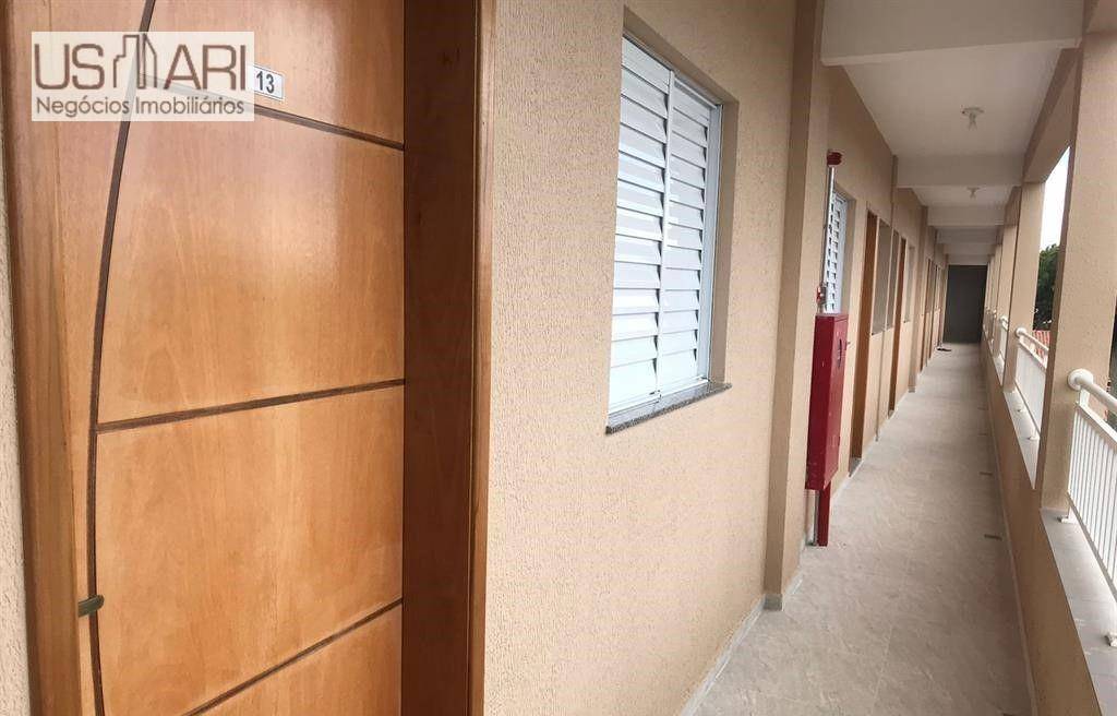 Apartamento à venda com 2 quartos, 41m² - Foto 2