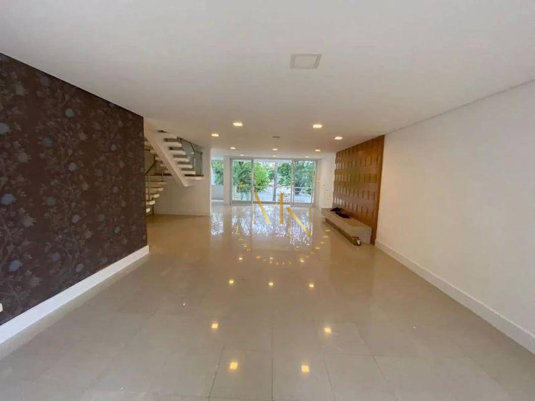 Casa à venda e aluguel com 4 quartos, 425m² - Foto 11
