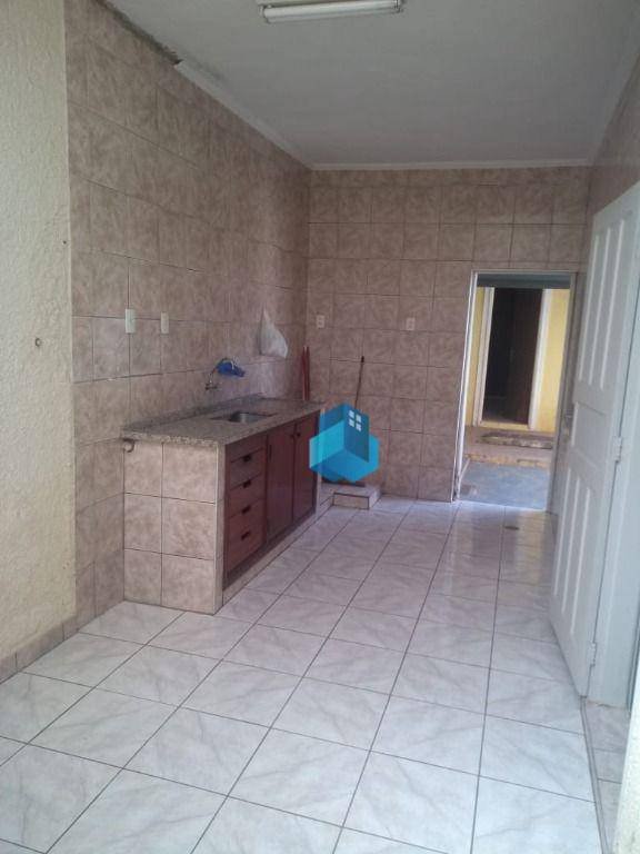 Casa à venda com 3 quartos, 160m² - Foto 26