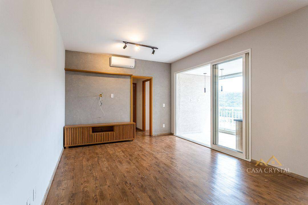 Apartamento à venda com 2 quartos, 72m² - Foto 8