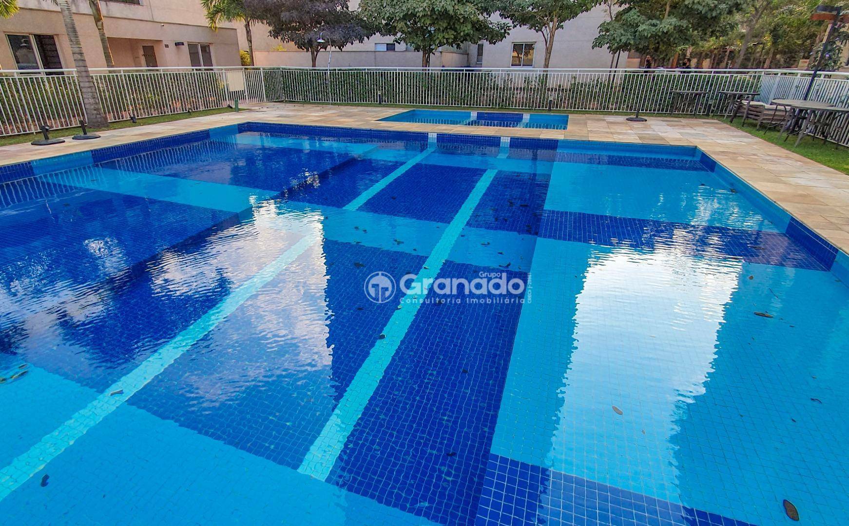 Apartamento à venda com 2 quartos, 67m² - Foto 24