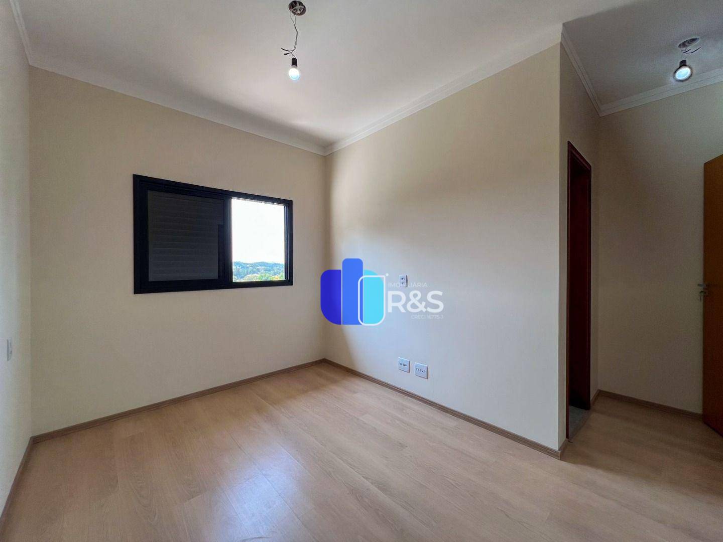 Casa à venda com 3 quartos, 209m² - Foto 22