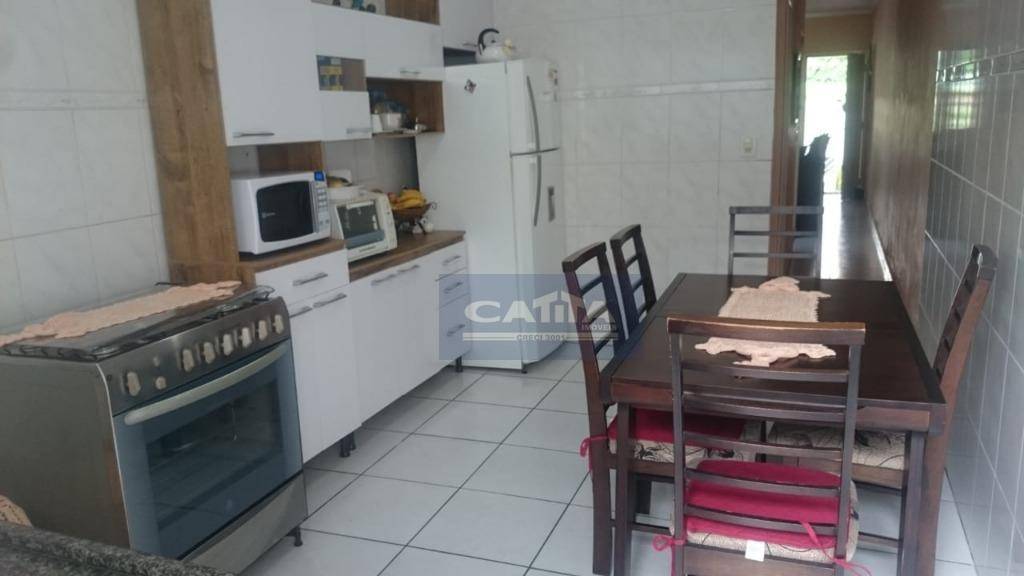 Sobrado à venda com 3 quartos, 96m² - Foto 13