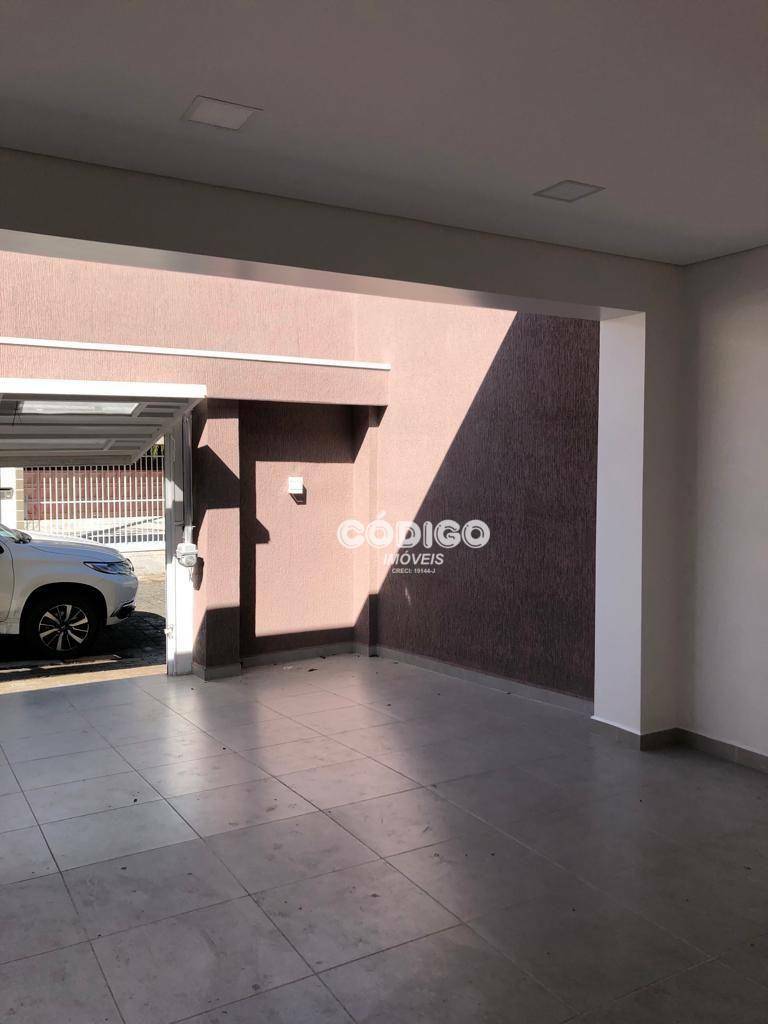 Casa à venda com 3 quartos, 300m² - Foto 6