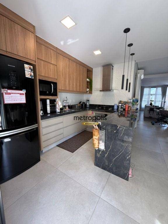 Sobrado à venda e aluguel com 4 quartos, 278m² - Foto 14