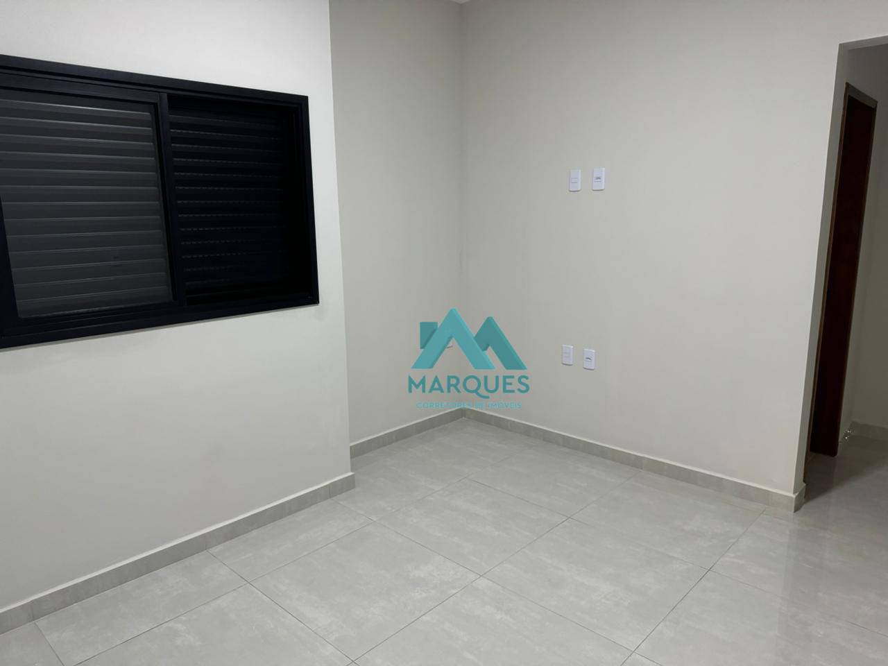 Casa à venda com 2 quartos, 90m² - Foto 16