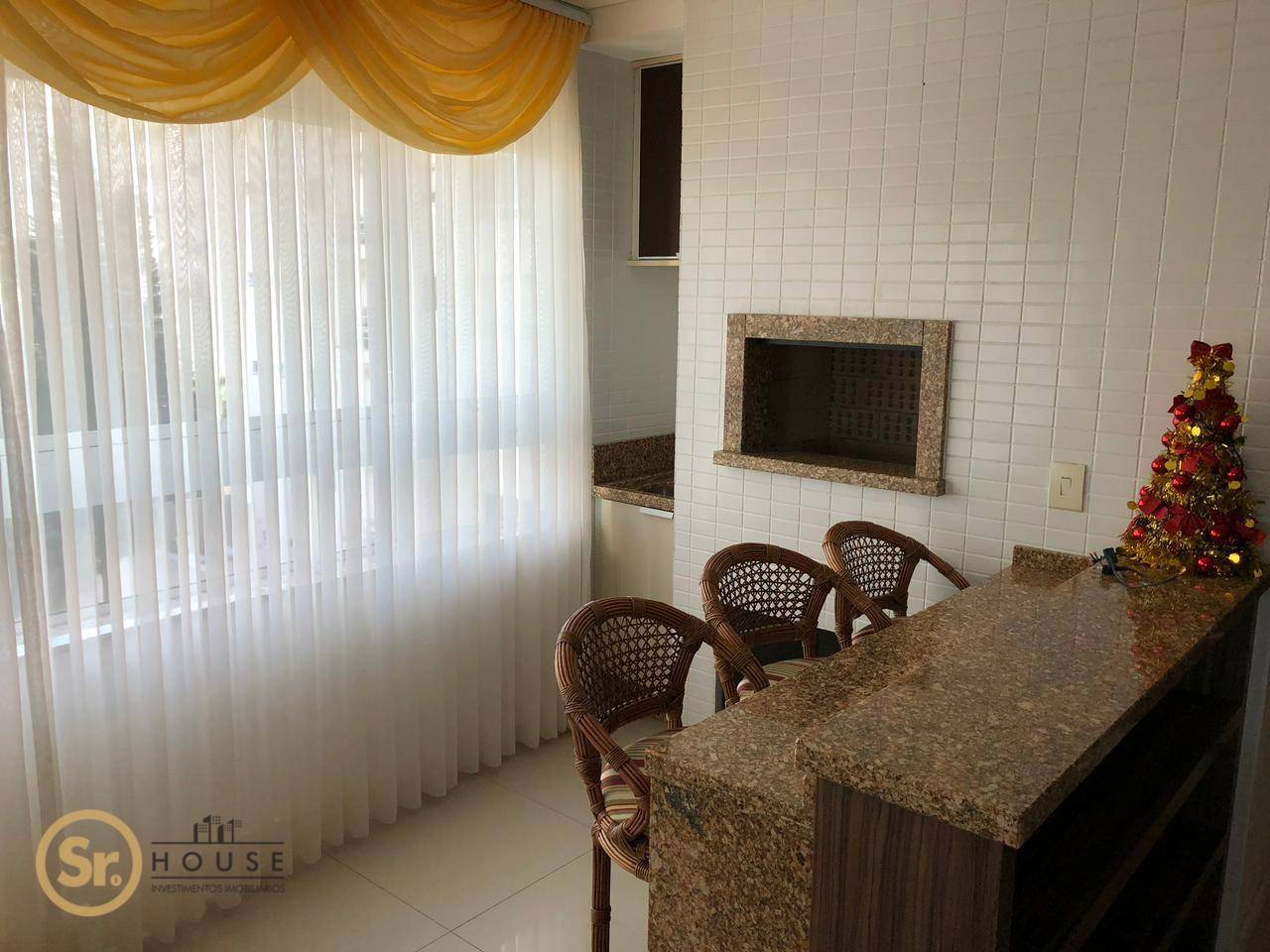 Apartamento à venda com 3 quartos, 143m² - Foto 20