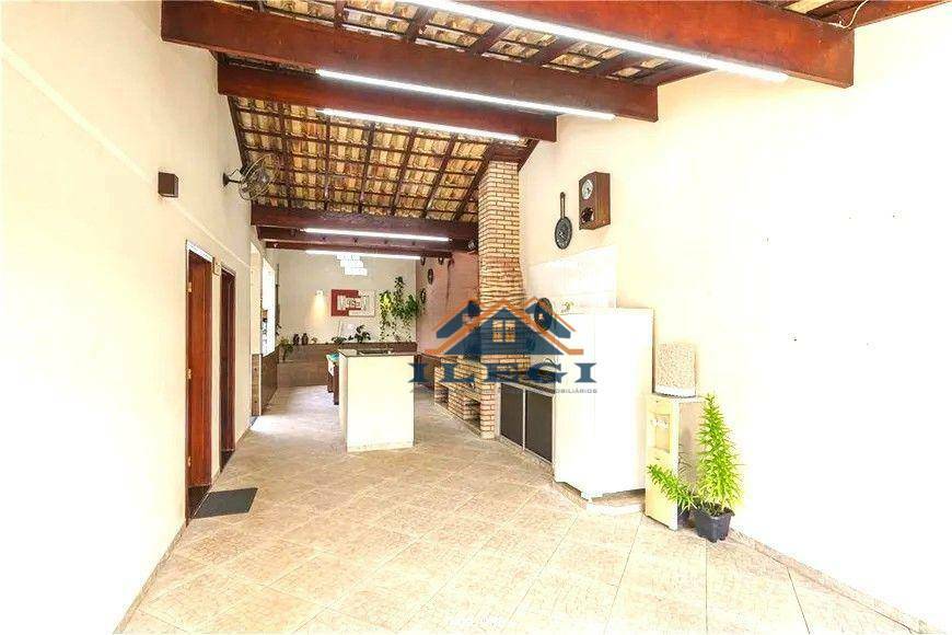 Chácara à venda com 3 quartos, 201m² - Foto 6