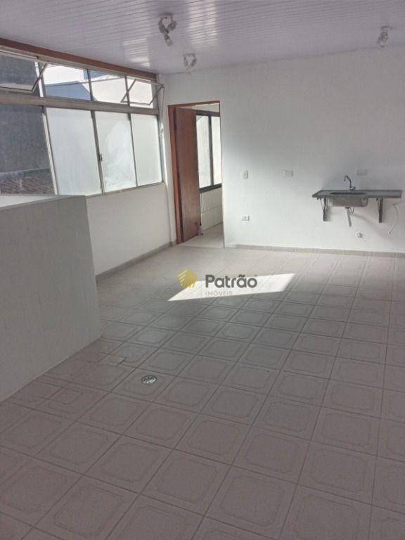 Sobrado à venda com 3 quartos, 350m² - Foto 3