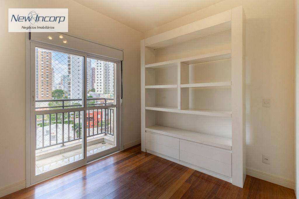 Apartamento à venda com 3 quartos, 156m² - Foto 25