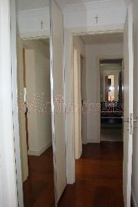 Apartamento para alugar com 3 quartos, 98m² - Foto 11