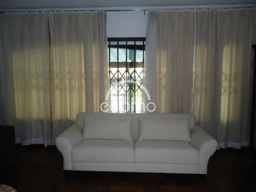 Casa para alugar com 3 quartos, 200m² - Foto 4