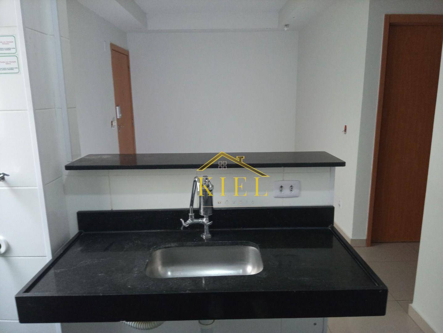 Apartamento à venda com 2 quartos, 41m² - Foto 13