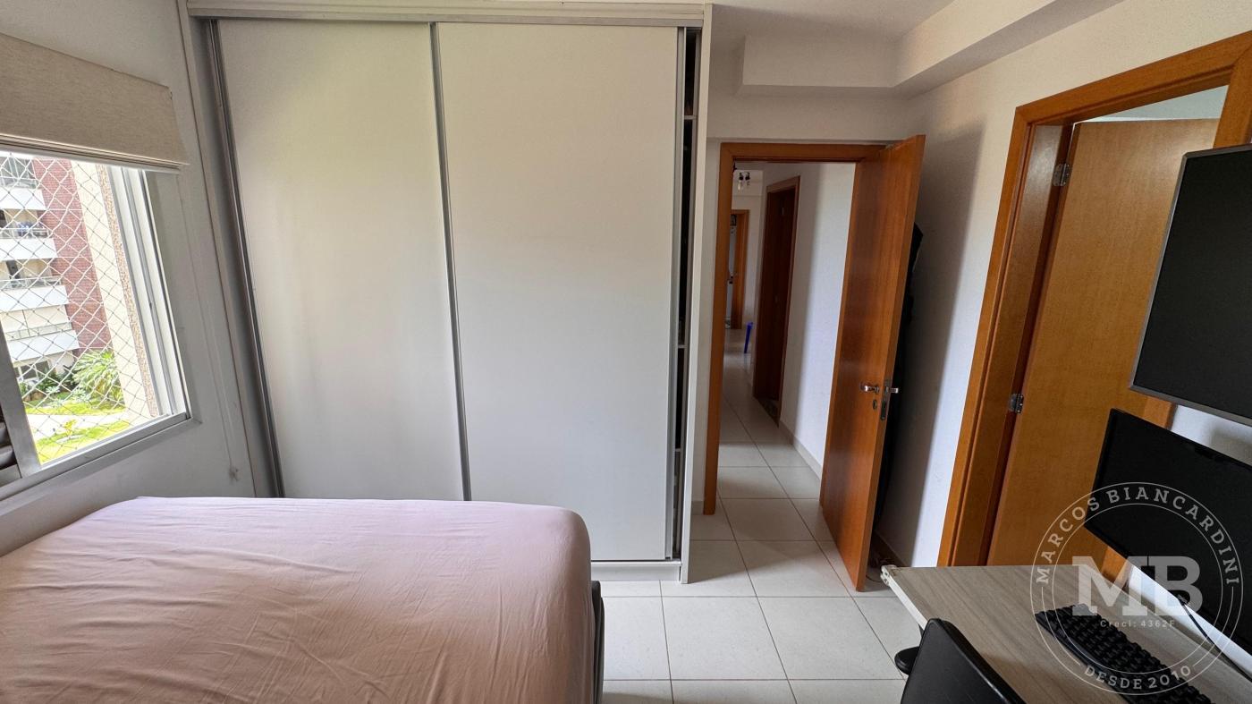 Apartamento à venda com 2 quartos, 62m² - Foto 12