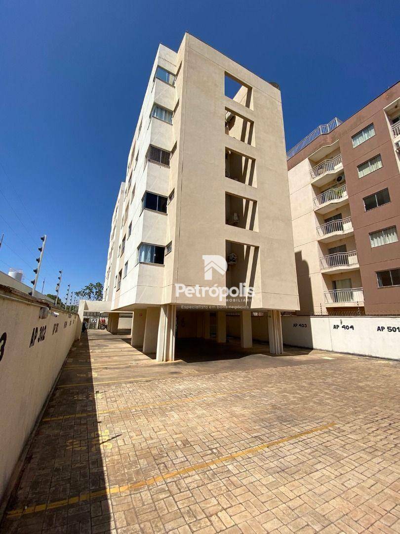 Apartamento à venda com 2 quartos, 56m² - Foto 1