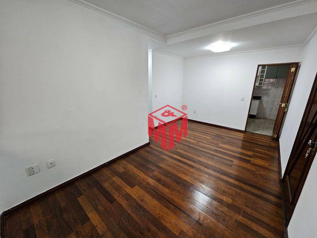 Apartamento à venda com 2 quartos, 72m² - Foto 3