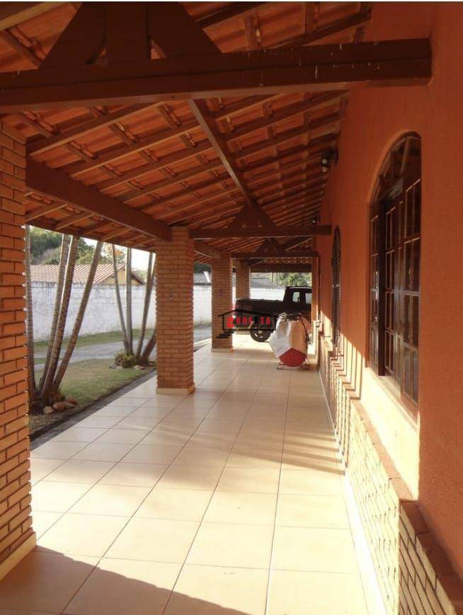 Chácara à venda com 2 quartos, 240m² - Foto 12