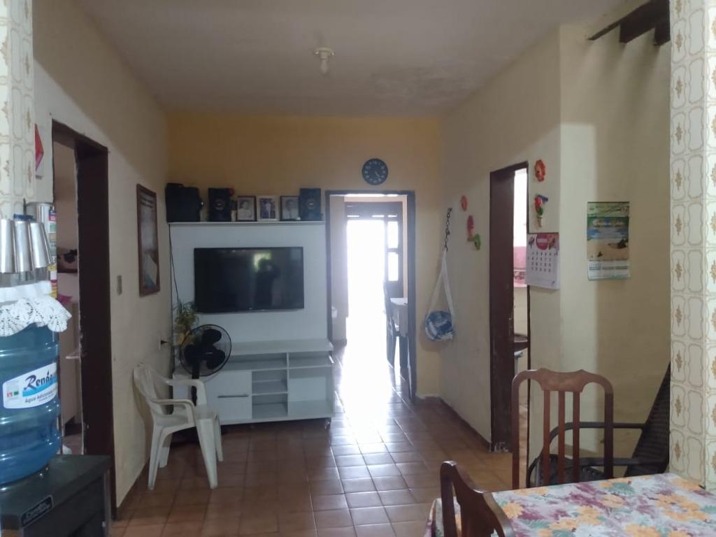 Casa à venda com 5 quartos, 300m² - Foto 16