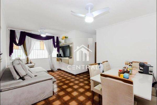 Apartamento à venda com 2 quartos, 73m² - Foto 1