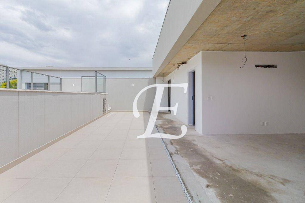 Casa à venda com 4 quartos, 600m² - Foto 9