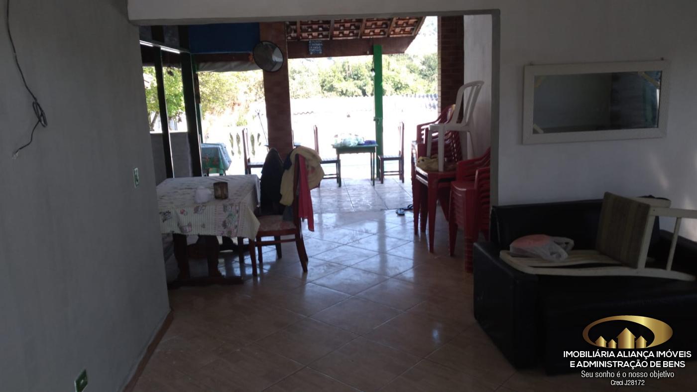 Casa à venda com 3 quartos, 250m² - Foto 13