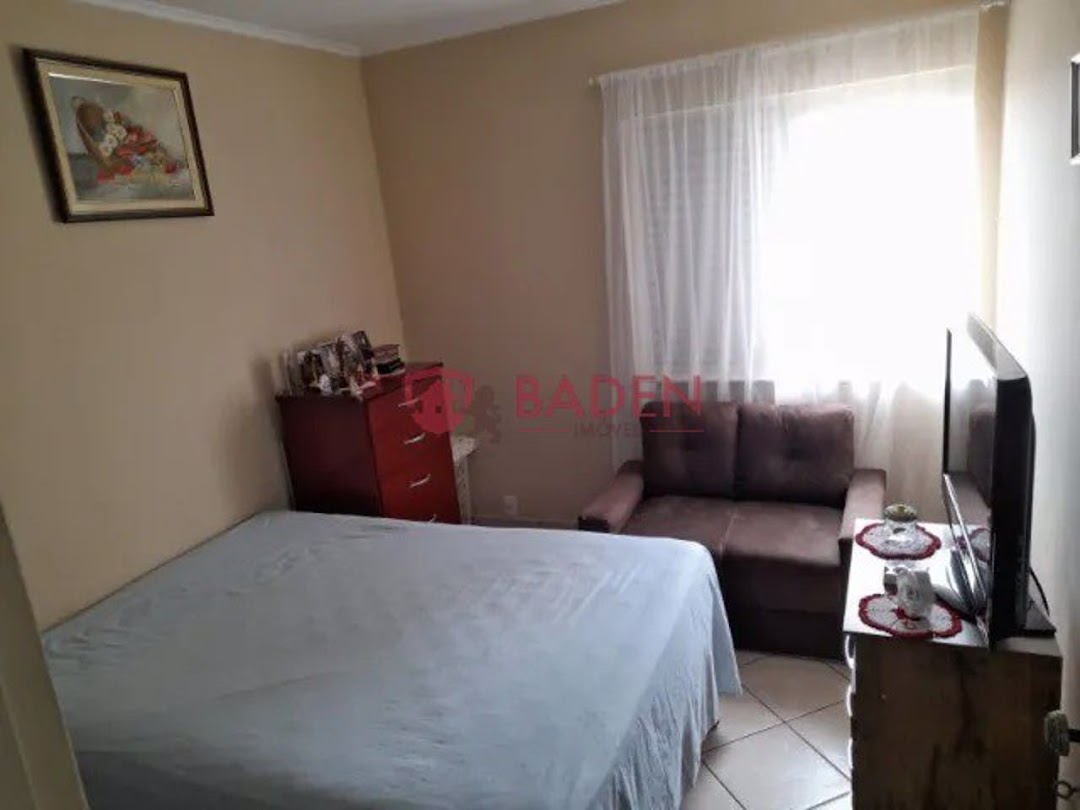 Apartamento à venda com 1 quarto, 45m² - Foto 9