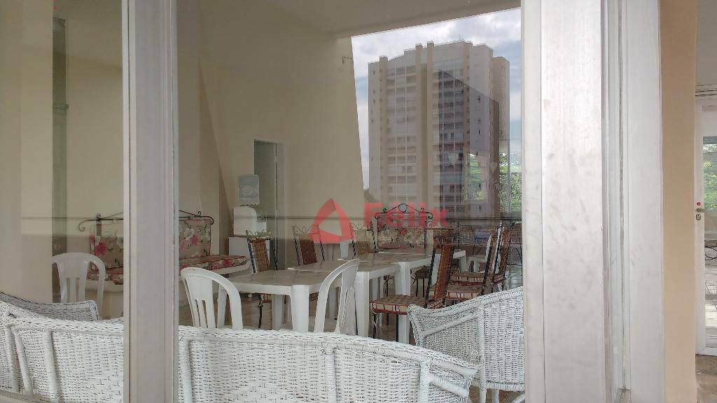 Apartamento à venda com 3 quartos, 97m² - Foto 15