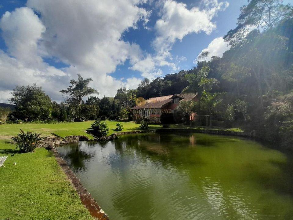 Fazenda à venda com 5 quartos, 122000m² - Foto 1